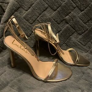 Lulus Gold heels